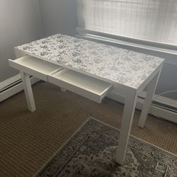 White Table 2 Drawers 