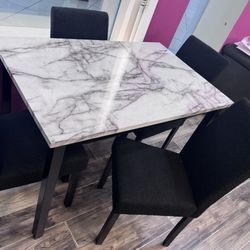 Tedd Dining Room Table