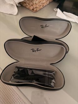 Ray Bans Case