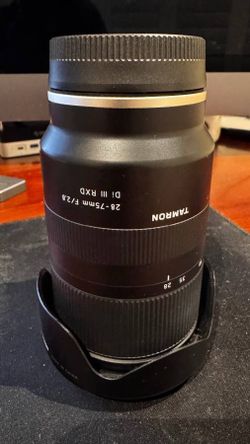MINT - Tamron 28-75mm f/2.8 Di III RXD Lens for Sony E Mount w/ hood