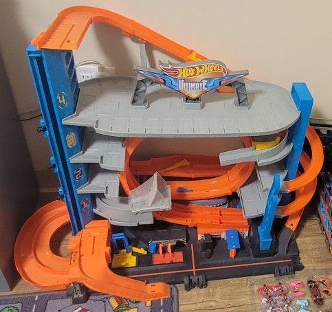 Hotwheels Car Track