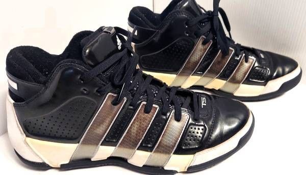 Adidas Team Signature Commander Basketball Shoes - Size 11.5
