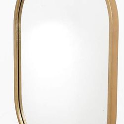 Uttermost Varina Gold Mirrors New In Box 2 Available (can b sold separately) Dimensions: 20W W X32HX2 D (in)  $200 each/$385 for both Smoke and pet fr