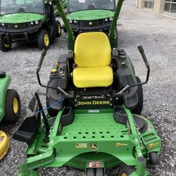 John Deere Z930R Commercial Zero Turn Riding Mower