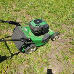 6.75 Hp John Deere Self Propelled Mower 