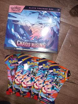 Pokemon Chaos Rising Elite Trainer Box + 5 Booster sleeves