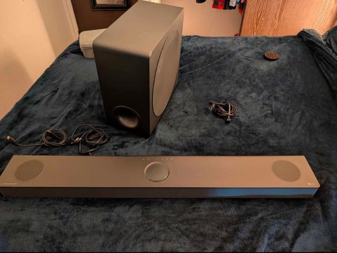 LG S80QY soundbar With Subwoofer 