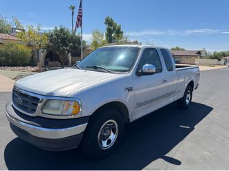 2002 Ford F-150 XLT