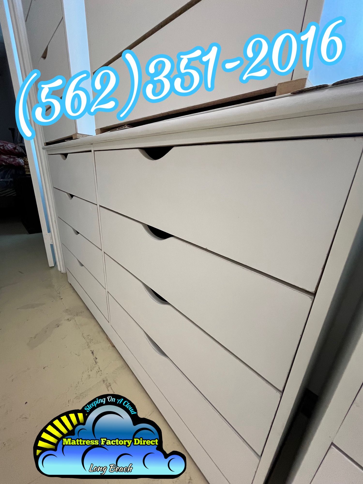 White Katy Eight Drawer Dresser Chest Mueble Nuevo 