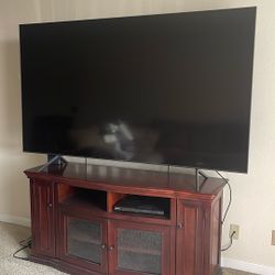 Samsung 82”