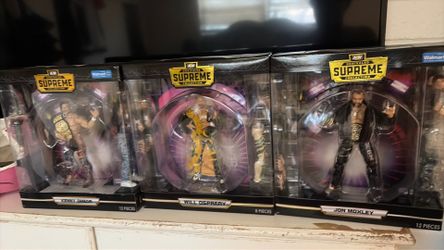 Aew supreme  set of 3