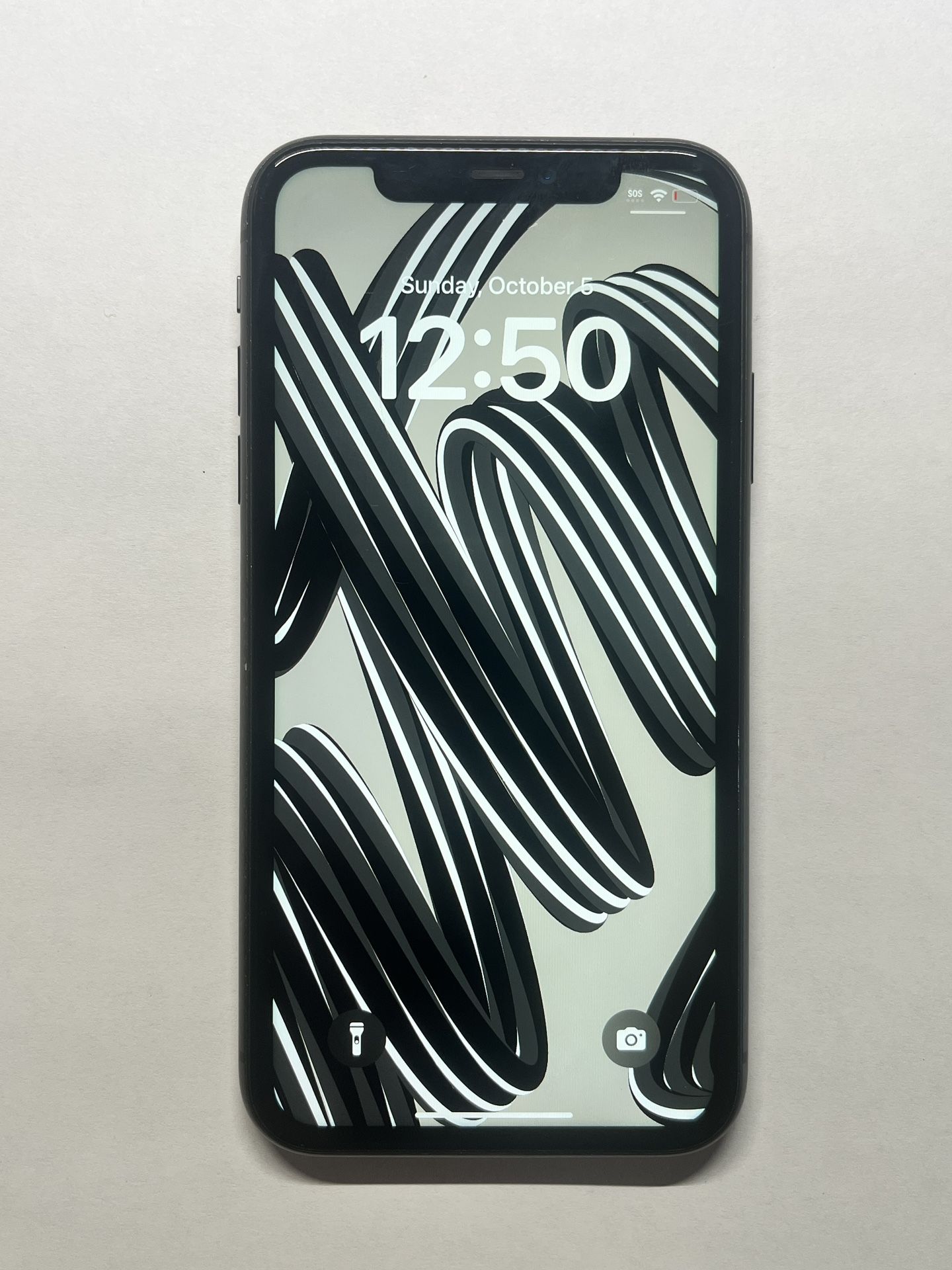 iPhone 11 Carrier Unlocked 64GB-non working earpiece speaker