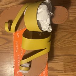 Flat Sandal For Women