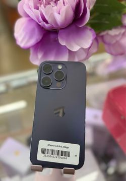 UNLOCKED- iPhone 14 Pro 256 GB and clean imei