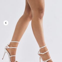 Fashion Nova Heeled Sandals - White Size 7