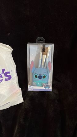 DISNEY Stitch makeup brush set