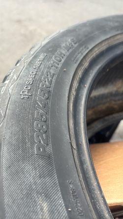 2-p285/45r22 and 2-305-35/r24