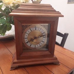 Mantle Clock