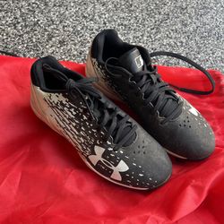 New Balance Youth Baseball Cleats