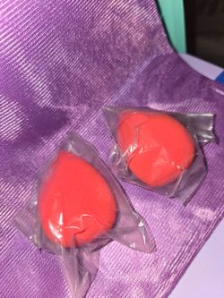 Red Makeup Sponge Blenders – Set of 2