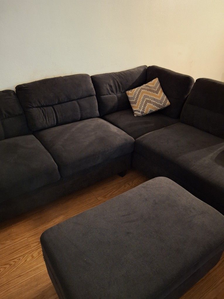 Sofa In Good Condition Used