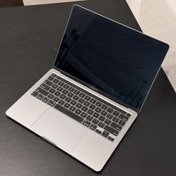 MACBOOK PRO 13” 2020!!!