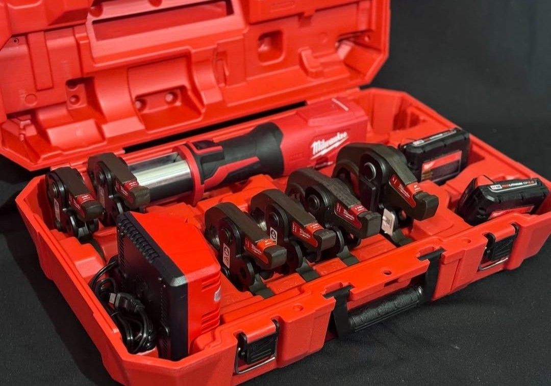 Milwaukee M18 Propress for Sale in Burlington, VT - OfferUp