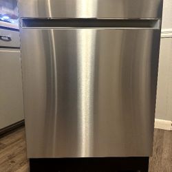 GE SS225 Stainless Steel Portable Dishwasher (Like New)