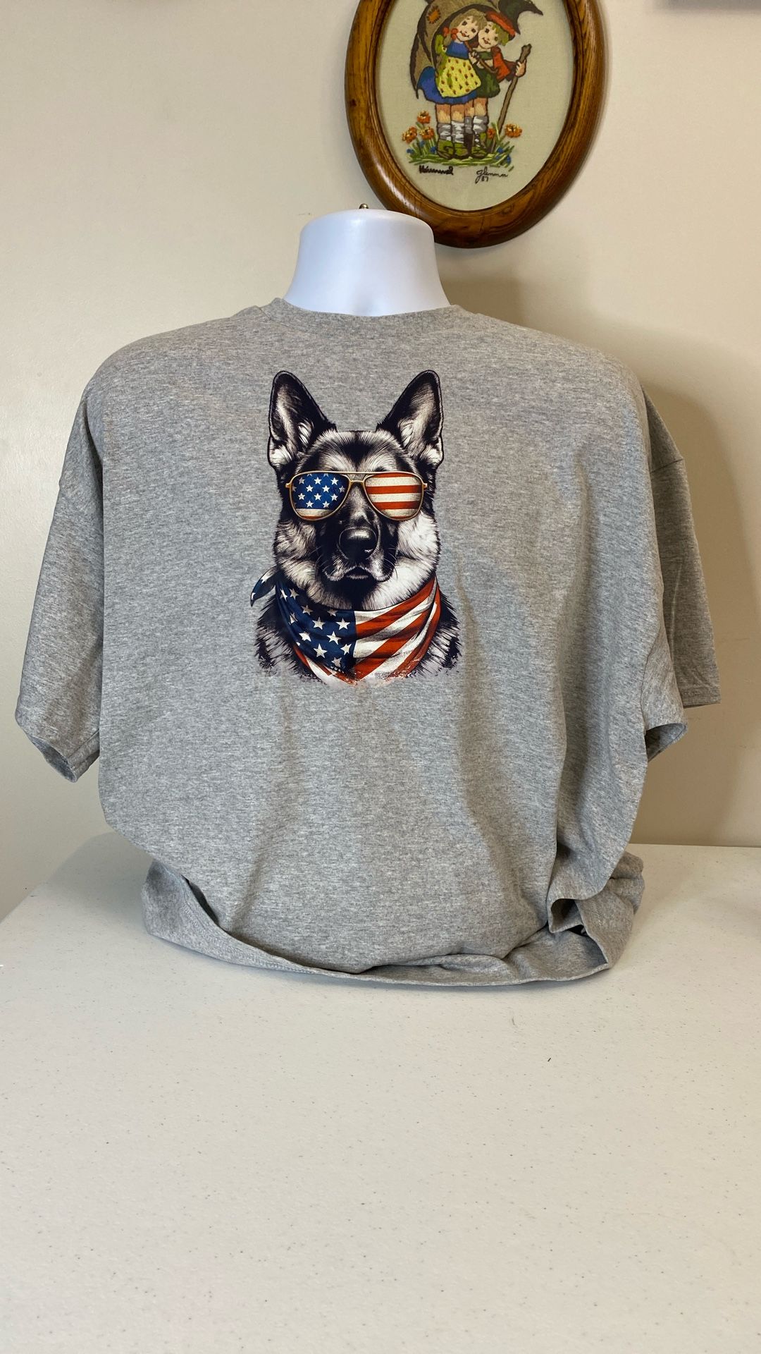 German Shepherd, American Flag Design T-Shirt, New, Gilden, 50-50, Size 2X,(item 368)