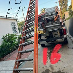 Escalera de 16 pies de fibra de vidrio doble subida casi nueva muy barata 