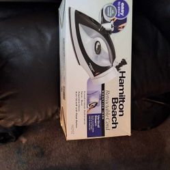 New Hamilton Beach Iron w/ retractable cord