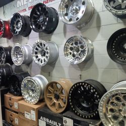 wheels 17x9 available 