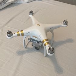 Phantom 3 Professional with Original Box And Hard shell Case