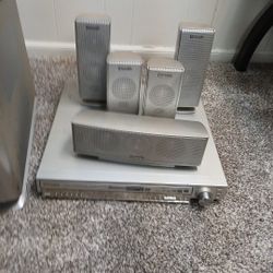 Panasonic 5 Disk Changer/dvd