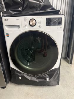 Like-New LG WM4000HWA Smart Front-Load Washer