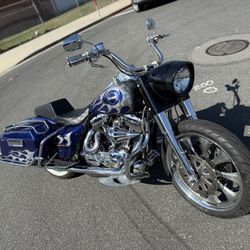 2001 Harley - Davidson Road King 