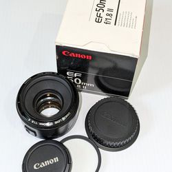 Excellent with Box! Canon EF 50mm f/1.8 II Lens with Hoya 52mm UV Filter