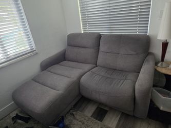 2 piece chaise and recliner sofa