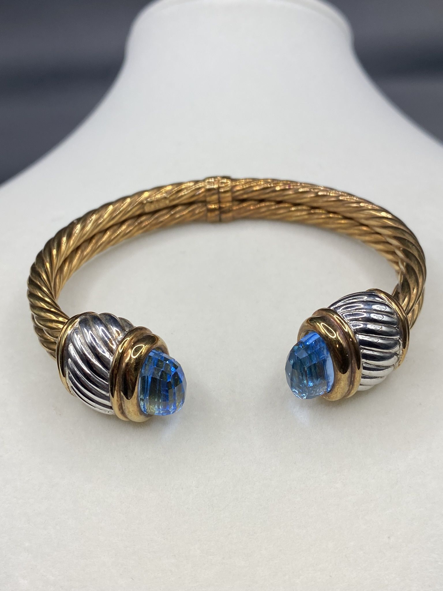 14K Italy Blue Topaz Bracelet