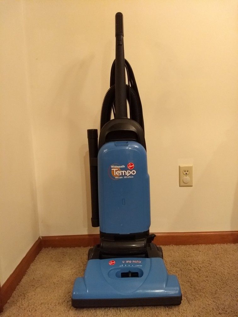 Hoover Tempo Widepath Vacuum