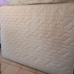 Queen Size mattress