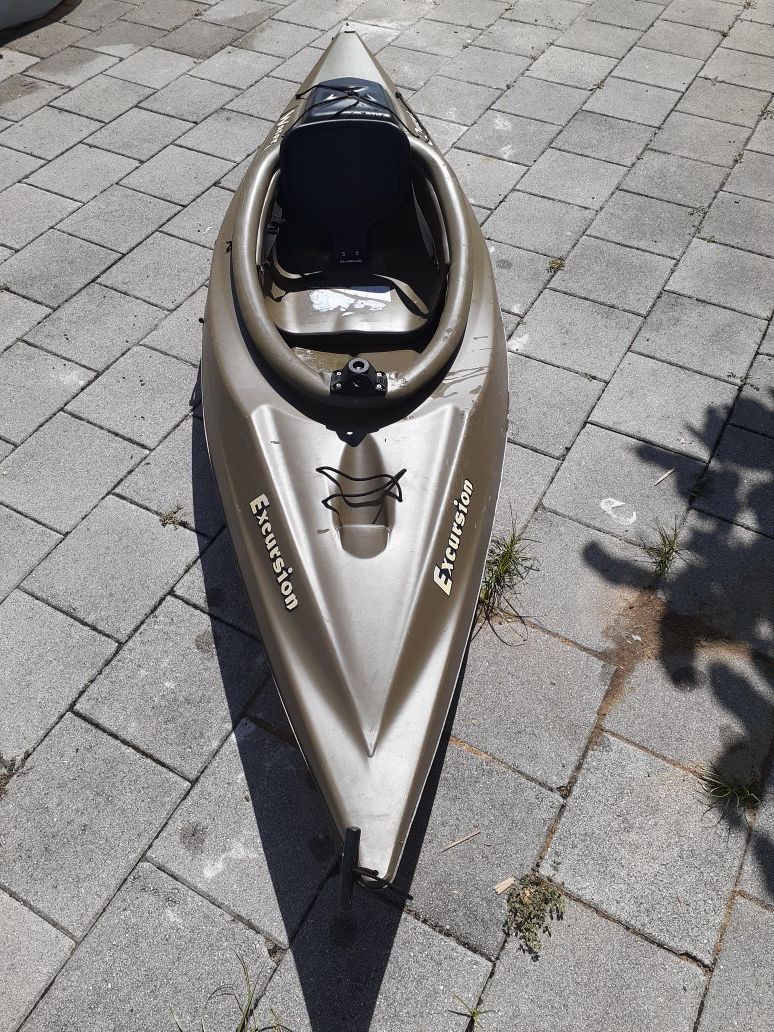 Water Quest Excursion 10' fishing Kayak