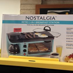 RETRO 3-IN-1 BREAKFAST STATION