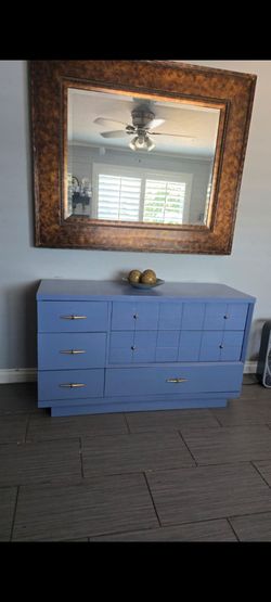 BEAUTIFUL MCM DRESSER