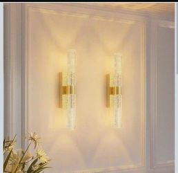 Camuucci Battery Operated Wall Sconces Set of 2, Rechargeable Wall Lights
12000mAh Long-Lasting Battery,Dimmable Cordless Sconce,No Wiring Needed