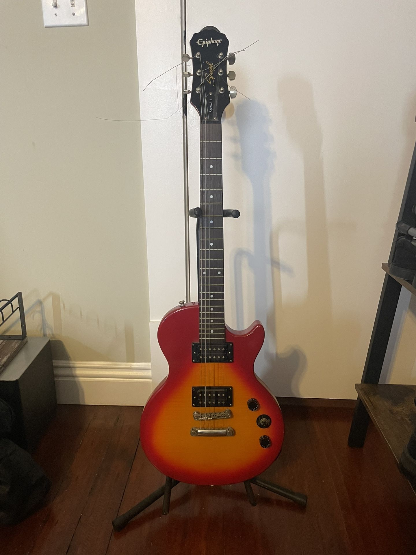 Epiphone Special 2 Guitar