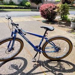 27.5" Mongoose Men's Rader Mountain Bike Disc Brakes, Blue