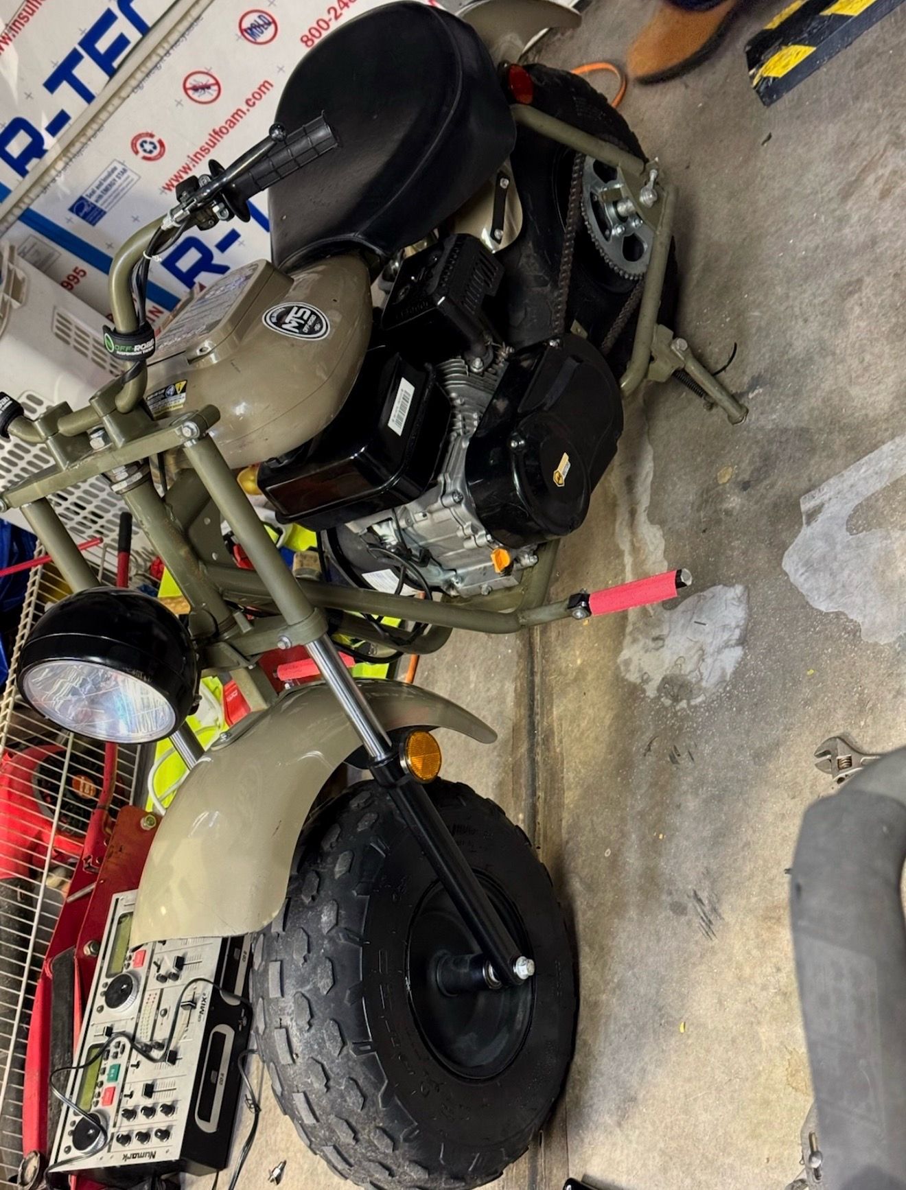 Massimo Motor MB200 mini bike