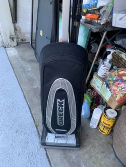 XL Oreck Signature Plus II . Upright Vacuum . Reduced From $65