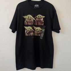 Black T-Shirt - Unisex - Size Medium - Star Wars - Black - Baby Yoda